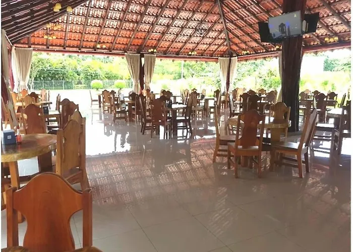 Y Restaurante Rancho De Sebas